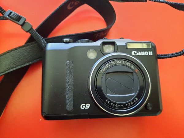 CANON G9 -